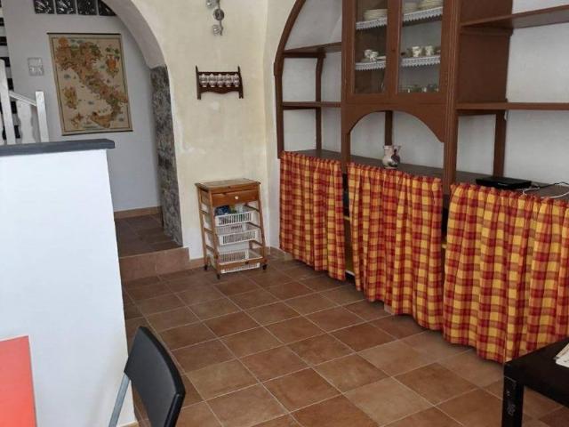 Appartamento in vendita a Castiglione Chiavarese, Liguria