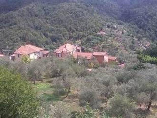 Appartamento in vendita a Castiglione Chiavarese, Liguria
