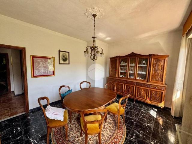 Appartamento in vendita a Castiglione Chiavarese, Liguria