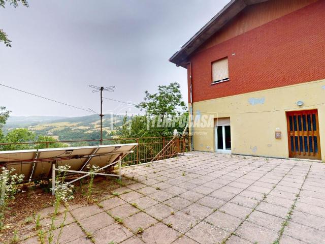Appartamento in vendita a Unione dell'Appennino Bolognese, Castiglione Dei Pepoli