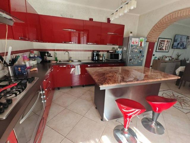 Appartamento in vendita a Gioiella, Umbria