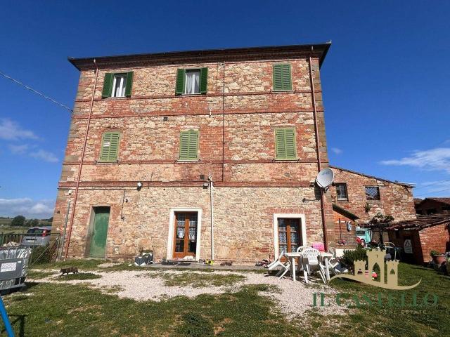 Appartamento in vendita a Macchie, Gioiella