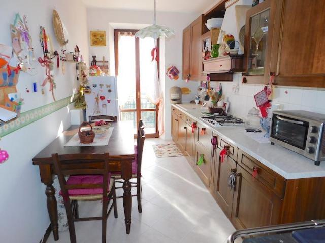 Appartamento in vendita a Gioiella, Umbria