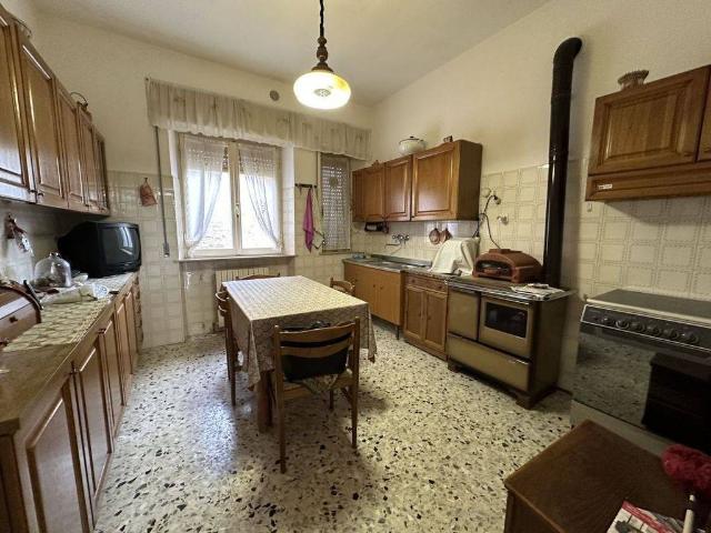 Appartamento in vendita a Poggetto, Gioiella