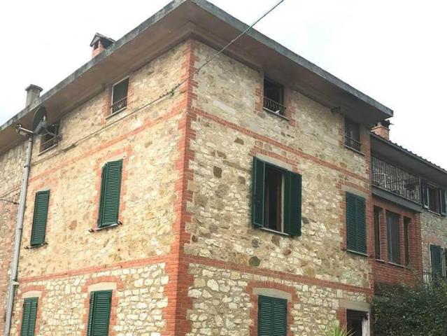 Appartamento in vendita a Poggetto, Gioiella