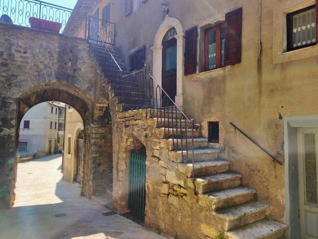 Appartamento in vendita a Castiglione D'orcia, Toscana