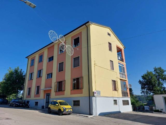 Appartamento in vendita a Castiglione Messer Raimondo, Abruzzo