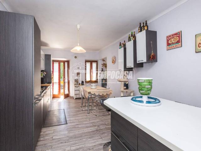 Appartamento in vendita a Castiglione Torinese, Piemonte