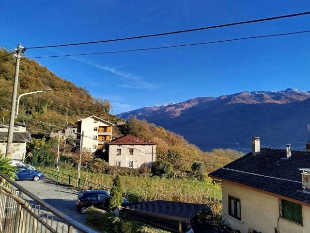 Appartamento in vendita a Castione Andevenno, Lombardia