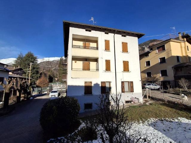 Appartamento in vendita a Dorga, Castione Della Presolana
