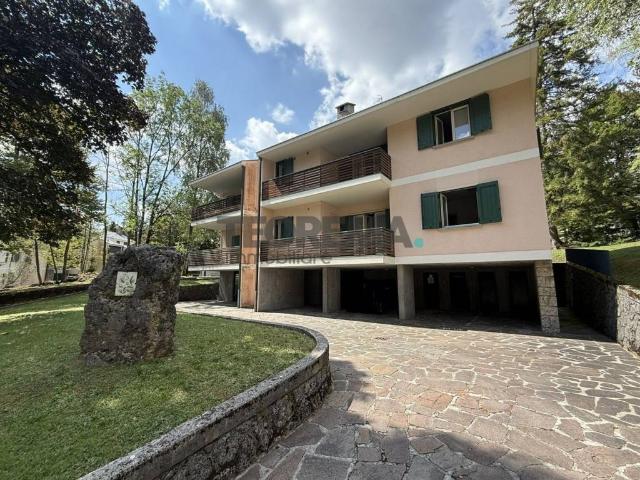Appartamento in vendita a Lantana, Castione della Presolana