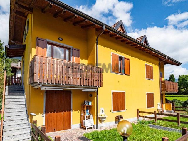 Appartamento in vendita a Castione Della Presolana, Lombardia