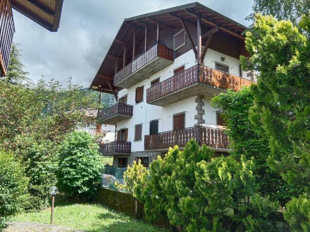 Appartamento in vendita a Dorga, Castione Della Presolana