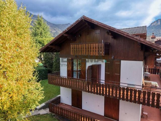 Appartamento in vendita a Dorga, Castione della Presolana