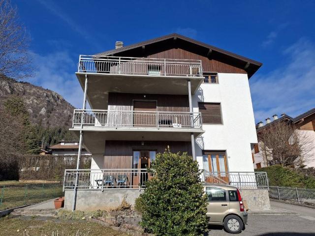 Appartamento in vendita a Dorga, Castione Della Presolana