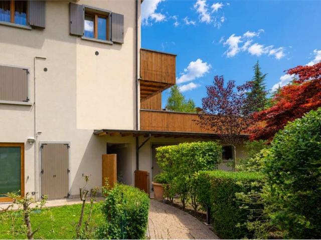 Appartamento in vendita a Dorga, Castione Della Presolana