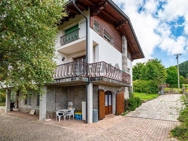 Appartamento in vendita a Dorga, Castione Della Presolana