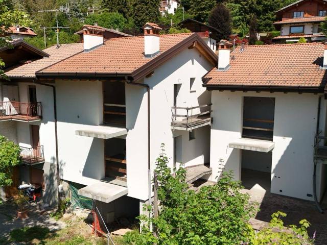 Appartamento in vendita a Dorga, Castione Della Presolana