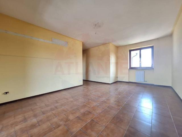 Appartamento in vendita a Castrezzato, Lombardia