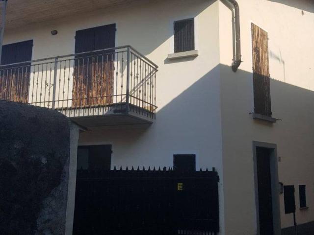 Appartamento in vendita a Castrezzato, Brescia