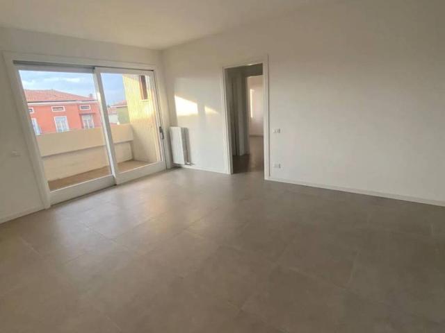 Appartamento in vendita a Castrezzato, Lombardia