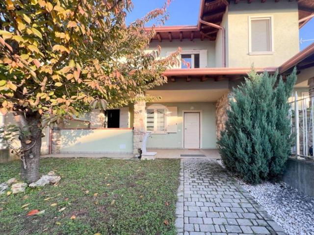 Appartamento in vendita a Castrezzato, Lombardia