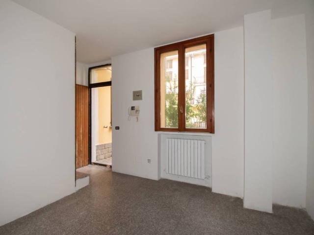 Appartamento in vendita a Castrezzato, Brescia