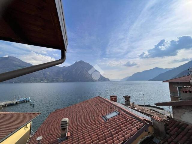 Appartamento in vendita a Castro, Lombardia