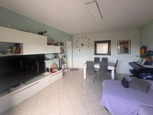 Appartamento in vendita a Sant'Alessandro, Castronno