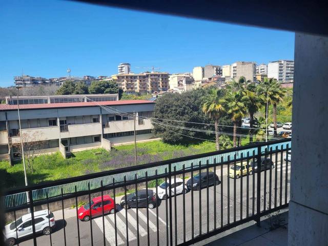 Appartamento in vendita a Monte Po-Nesima-San Leone-Rapisardi, Catania