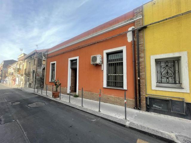 Appartamento in vendita a Centro storico, Catania