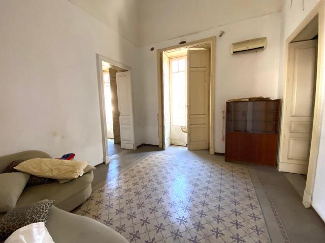 Appartamento in vendita a Centro storico, Catania