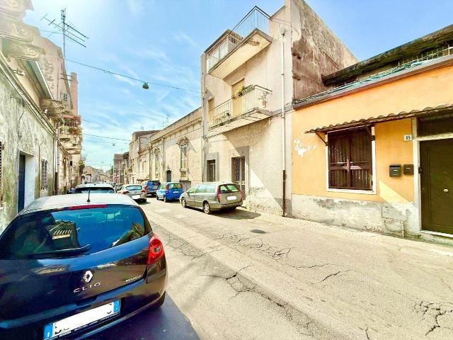Appartamento in vendita a Centro storico, Catania