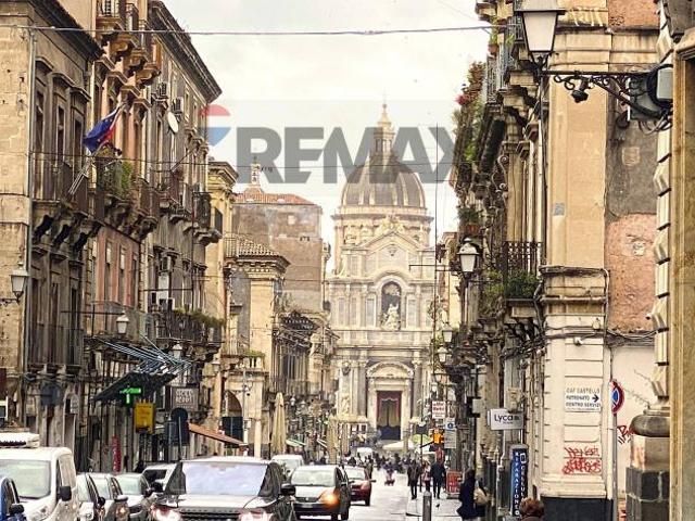 Monolocale in vendita a Catania, Sicilia