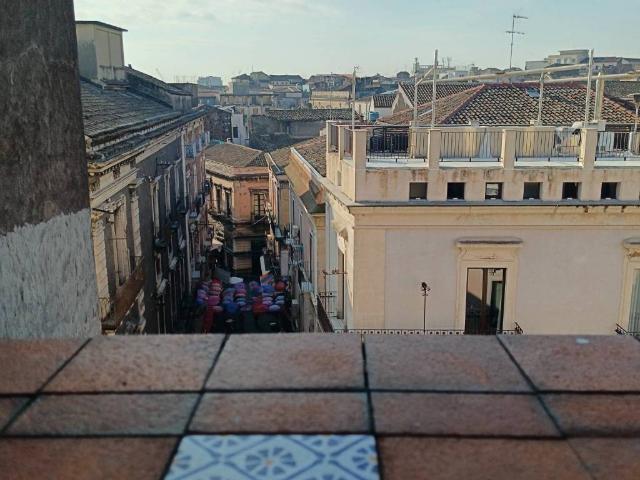 Appartamento in vendita a Centro storico, Catania