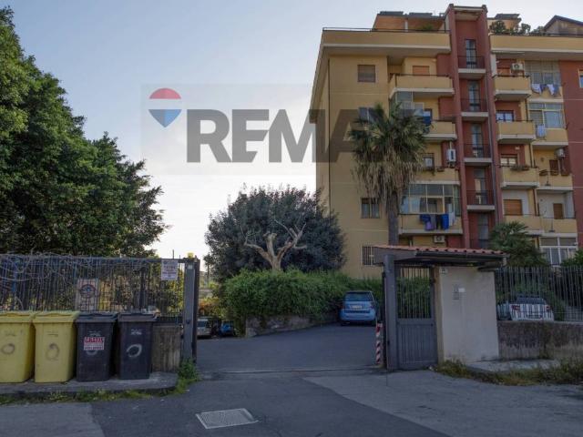 Appartamento in vendita a Picanello-Ognina-Barriera-Canalicchio, Catania