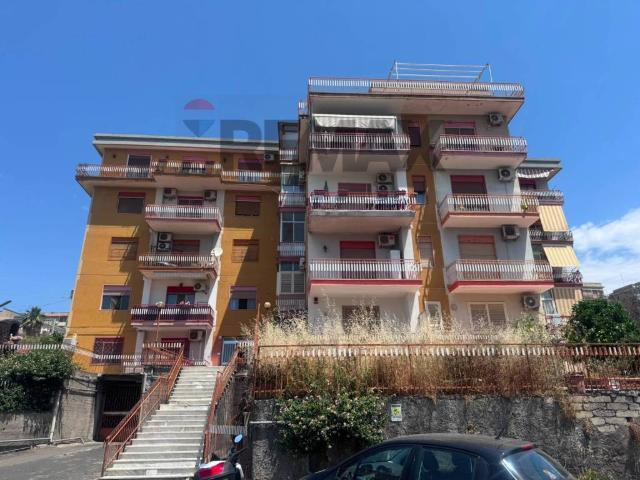 Appartamento in vendita a Monte Po-Nesima-San Leone-Rapisardi, Catania