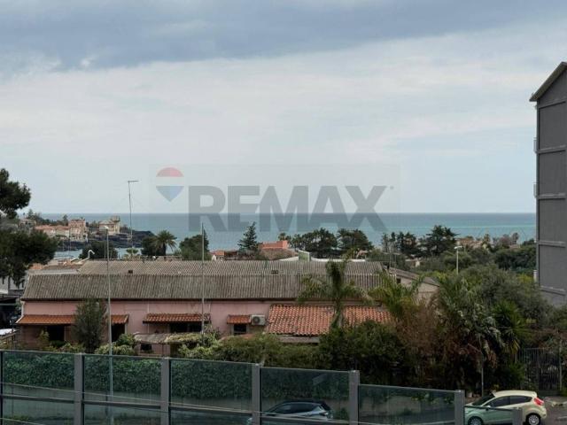 Appartamento in vendita a Picanello-Ognina-Barriera-Canalicchio, Catania