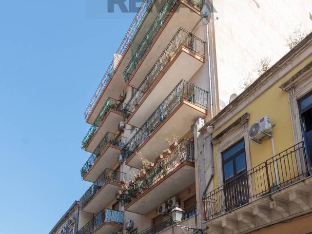 Appartamento in vendita a Centro storico, Catania