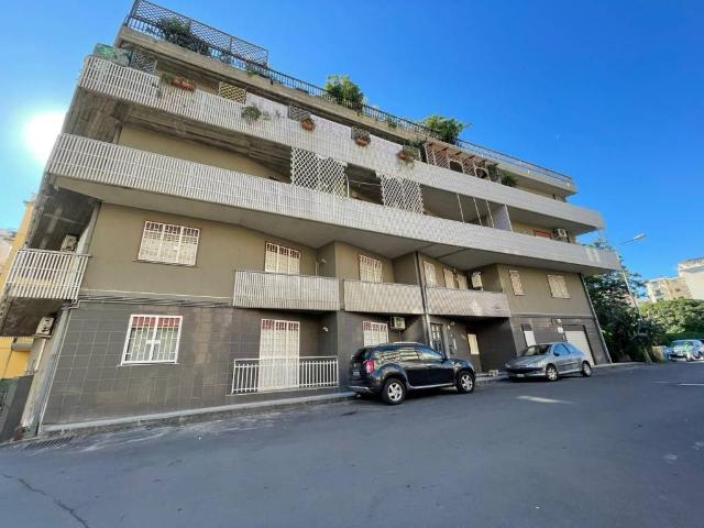 Appartamento in vendita a Borgo-Sanzio, Catania