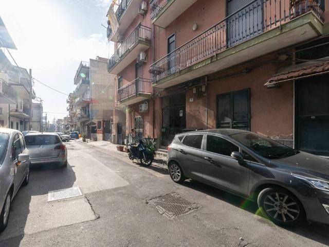 Appartamento in vendita a San Giorgio-Librino-San Giuseppe la Rena-Zia Lisa-Villaggio Sant'Agata, Catania