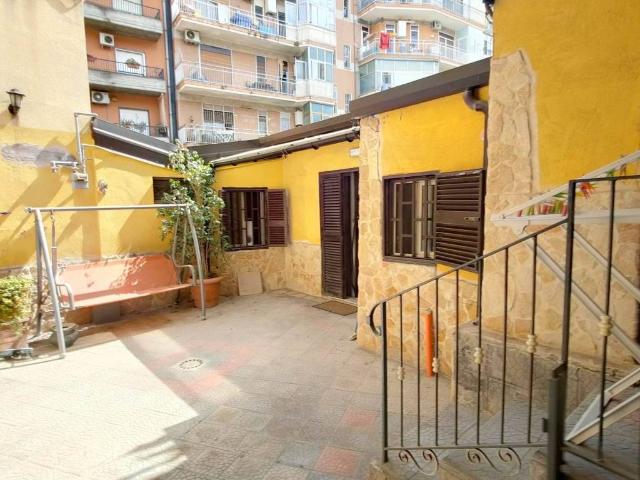 Appartamento in vendita a Borgo-Sanzio, Catania