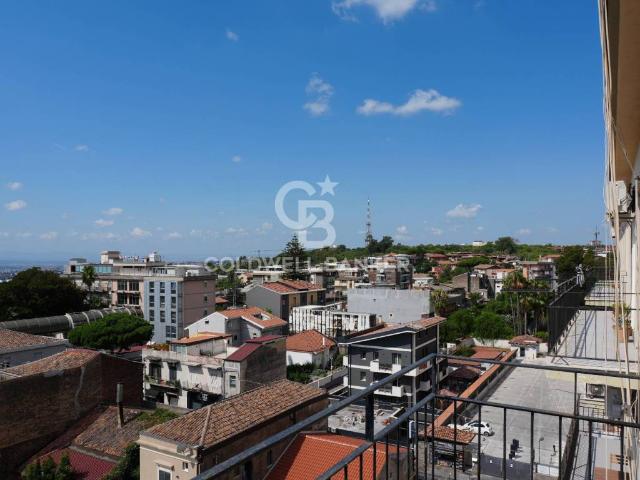 Appartamento in vendita a Picanello-Ognina-Barriera-Canalicchio, Catania