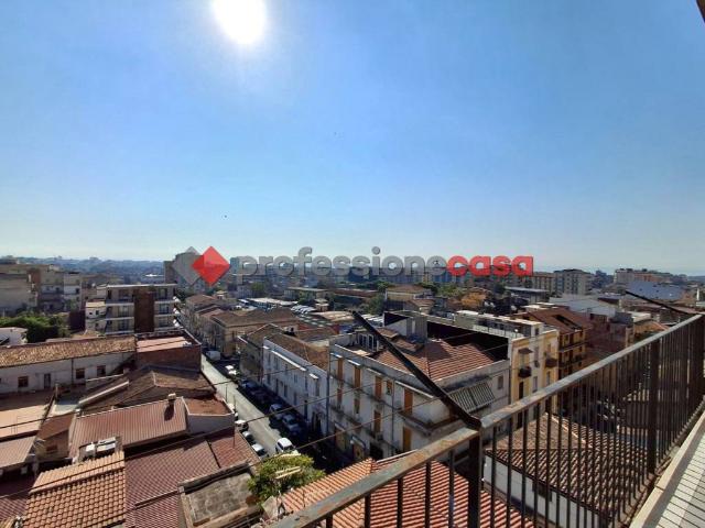 Appartamento in vendita a Centro storico, Catania