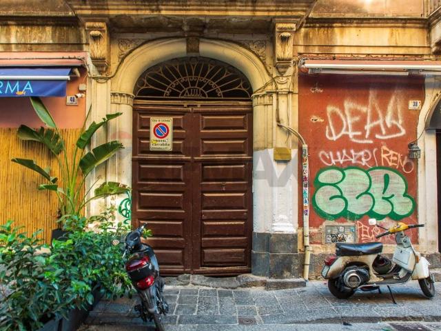 Appartamento in vendita a Centro storico, Catania