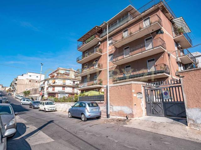 Appartamento in vendita a Monte Po-Nesima-San Leone-Rapisardi, Catania