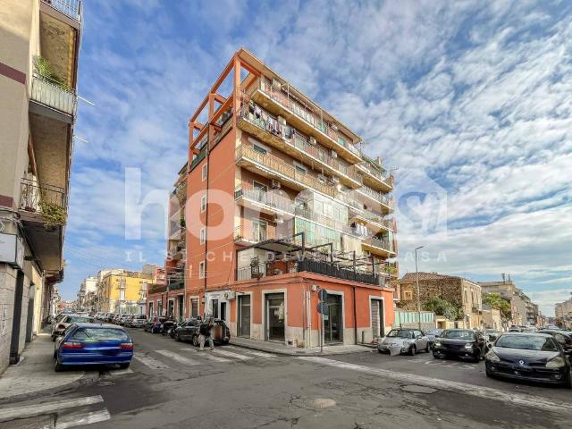 Appartamento in vendita a Picanello-Ognina-Barriera-Canalicchio, Catania