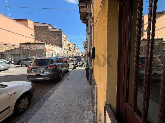 Appartamento in vendita a Picanello-Ognina-Barriera-Canalicchio, Catania