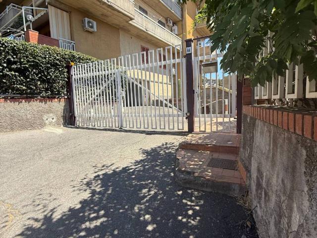 Appartamento in vendita a San Giovanni Galermo-Trappeto-Cibali, Catania