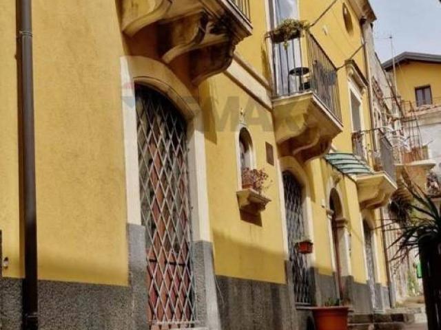 Appartamento in vendita a Centro storico, Catania